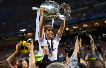 21-22年はベンゼマ!レアル·マドリード所属中にバロンドールを獲得した選手