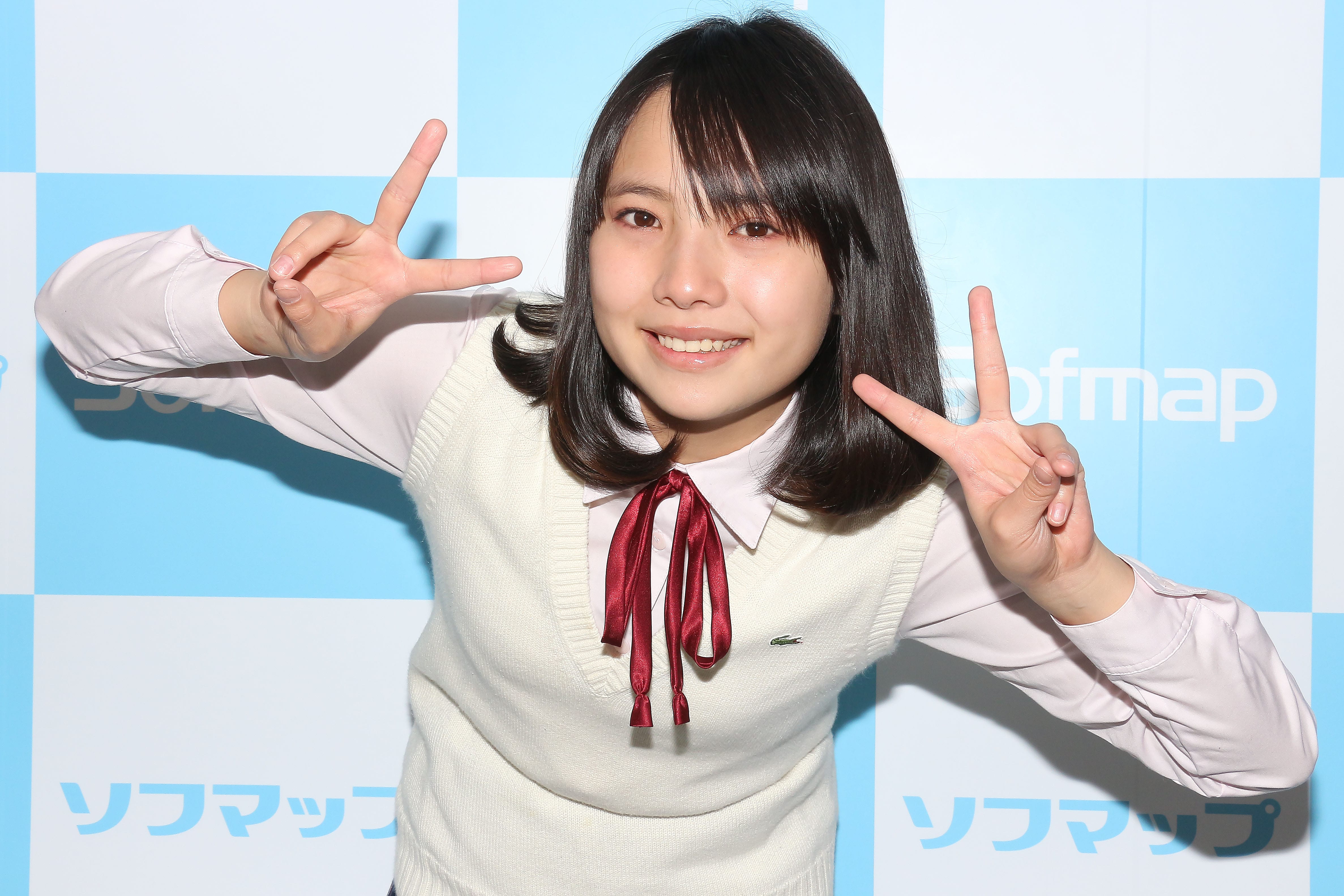 中学生グラドル・荒井佑奈 「永野芽郁さんのようなモデルになりたい ...