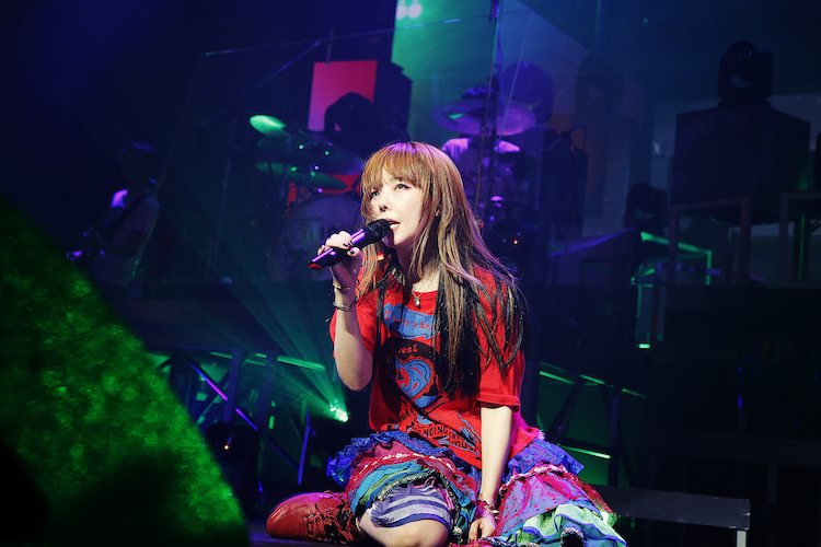 Aiko 自身最大規模のホールツアー Love Like Pop Vol 20 が地元 大阪で千秋楽 ニコニコニュース