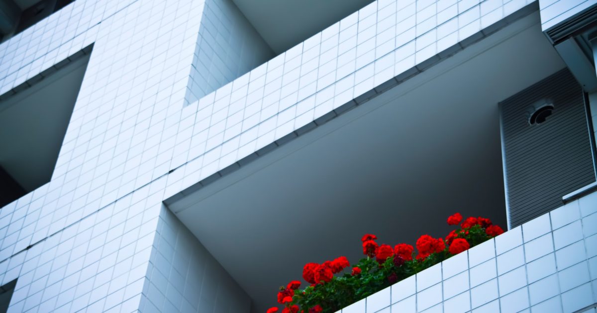 タワマンに住む43歳の女が 恐怖のゴミ捨て あり得ない行為に ヤバすぎる ニコニコニュース