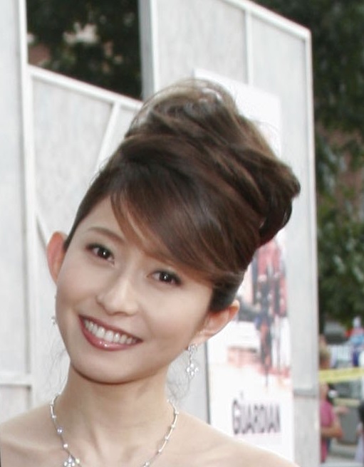 美人すぎる釣り師 榎本加奈子さんが夫とラブラブ釣り写真を公開 仲良し夫婦で 羨ましい の声 ニコニコニュース