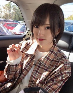 山本彩 運転免許証 取得 証明写真に こんなに可愛く写ってる人初めて見た の声 ニコニコニュース