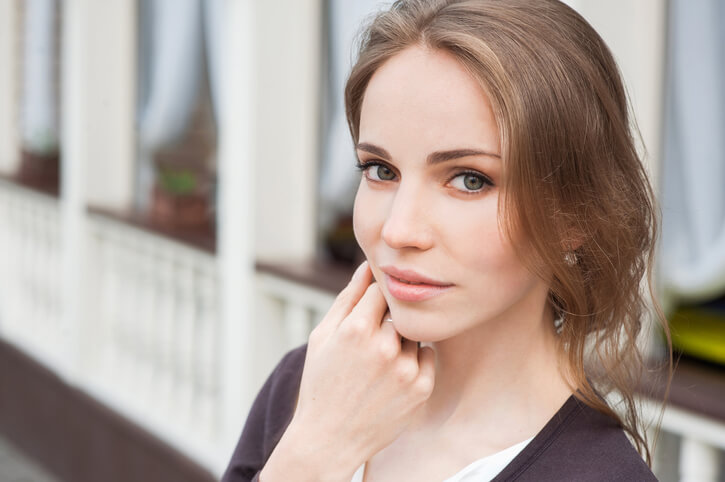 顔やスタイルじゃない 女の色気を感じさせる方法３つ ニコニコニュース