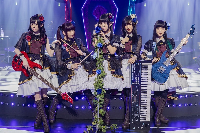 バンドリ Roseliaが武道館ライブで富士急ハイランド コニファーフォレストでの単独ライブ2daysの開催を発表 ニコニコニュース