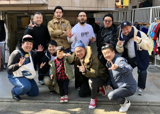 日本初 大きな男たちの 大きな洋服だけの ガレージセールをやってみた件 編集長通信 ニコニコニュース