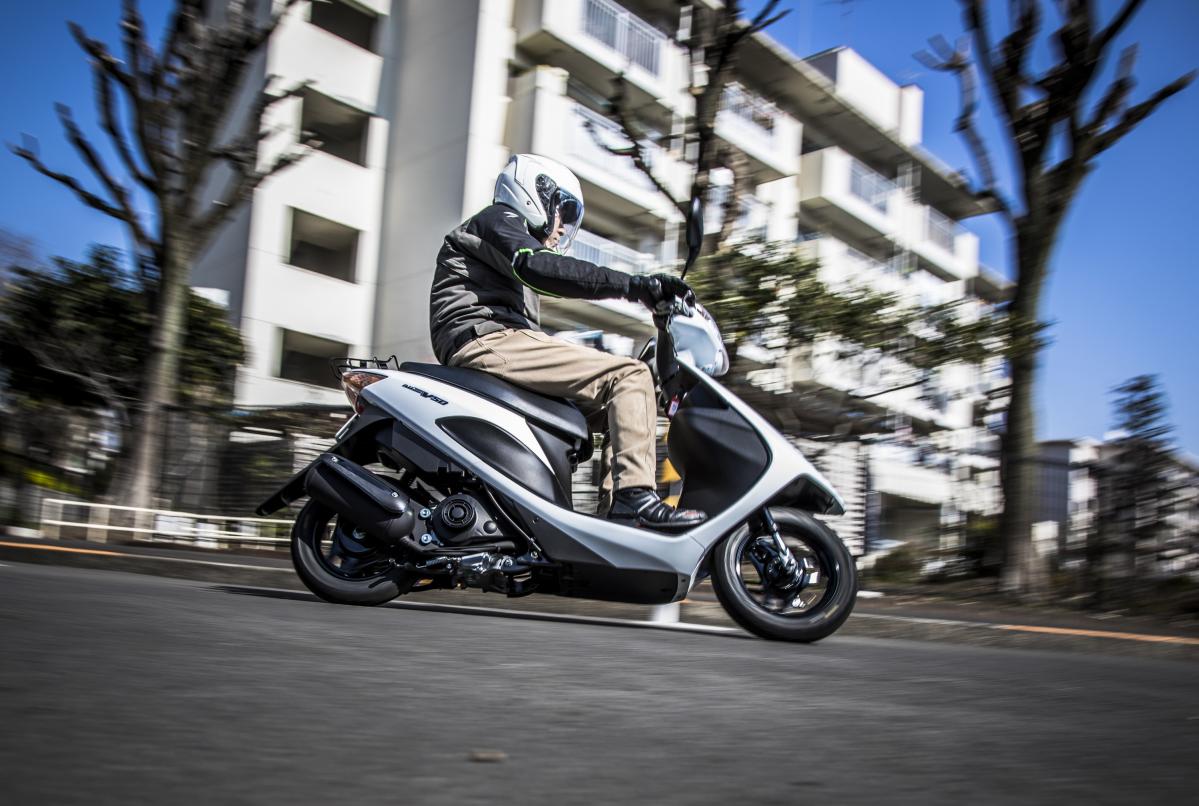 新登場 フレッシュで若々しい スタイリッシュなゼロハンスクーター スズキ アドレスv50試乗 ニコニコニュース