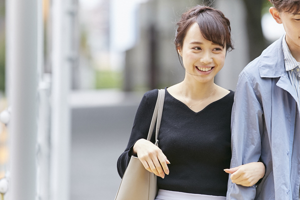 疲れた心に沁みる 彼女の優しい気遣いを感じた瞬間 ニコニコニュース