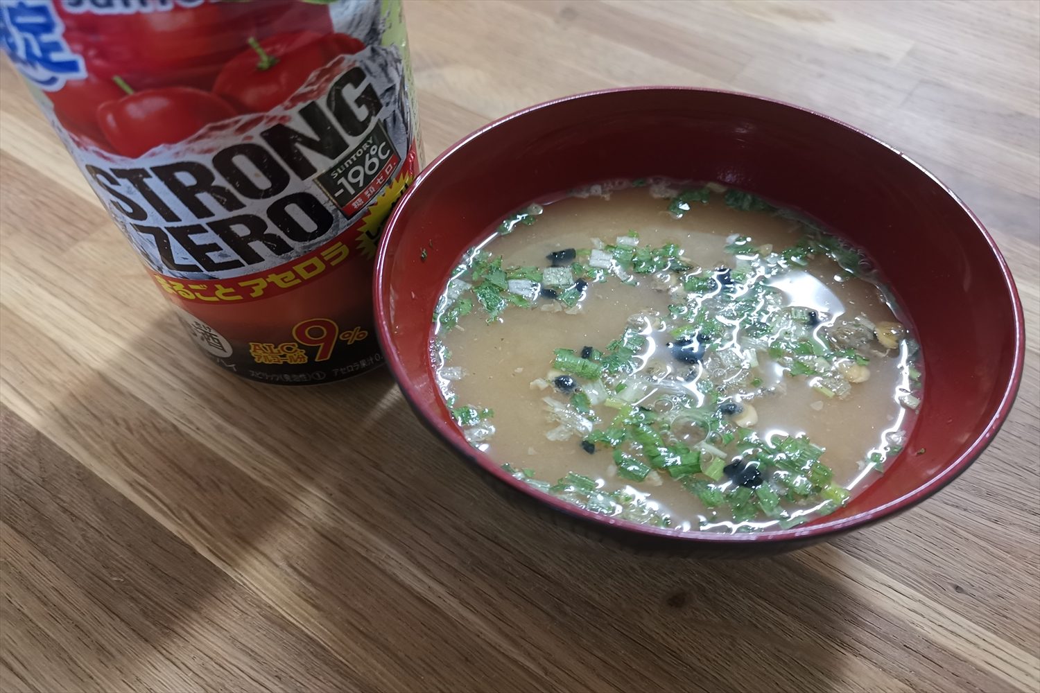 ストロングゼロで作った ストロングみそ汁 が激ウマ 肝臓に優しい気持ちになれる ニコニコニュース