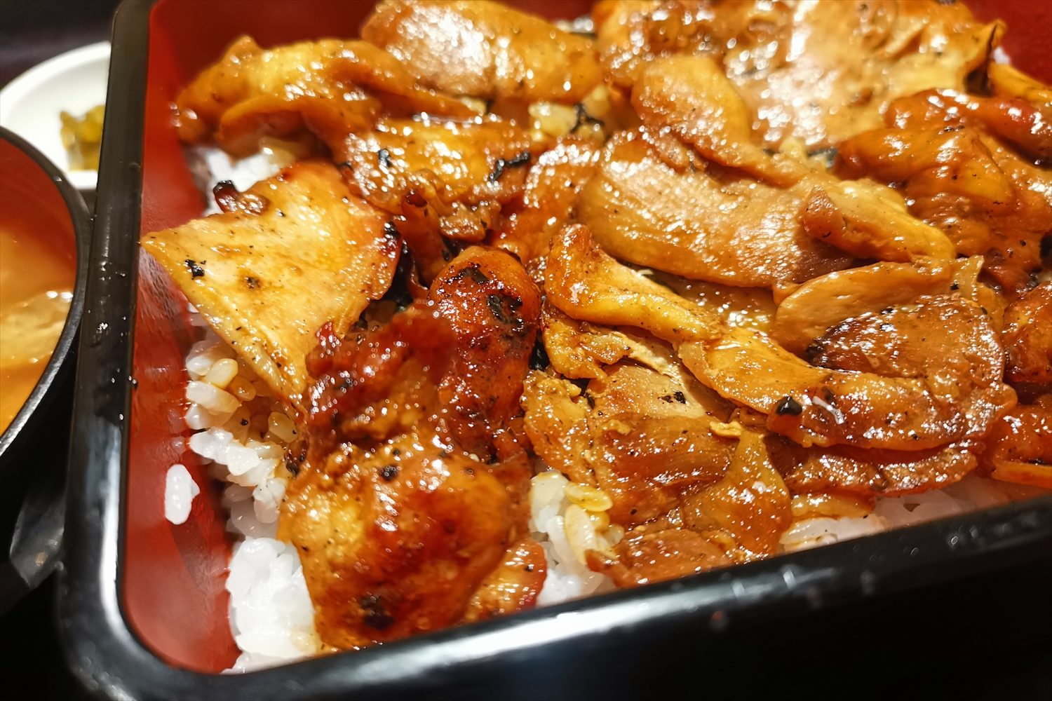 関東最強コスパの定食店『とり弁鶏』が激安！ からあげ・とり重を食べるなら絶対行くべき ニコニコニュース