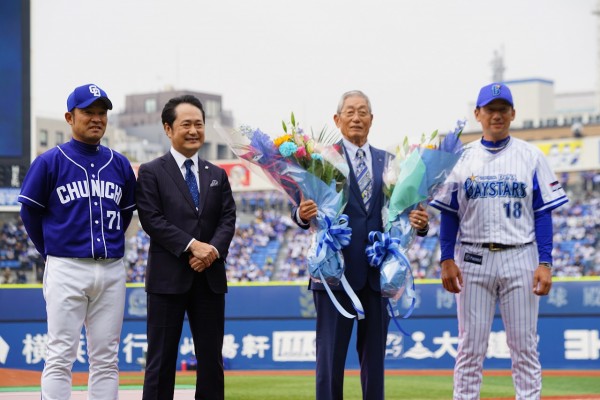 Dena 横浜は永遠に忘れない ダンディな名将 権藤博さん殿堂入りセレモニー ニコニコニュース