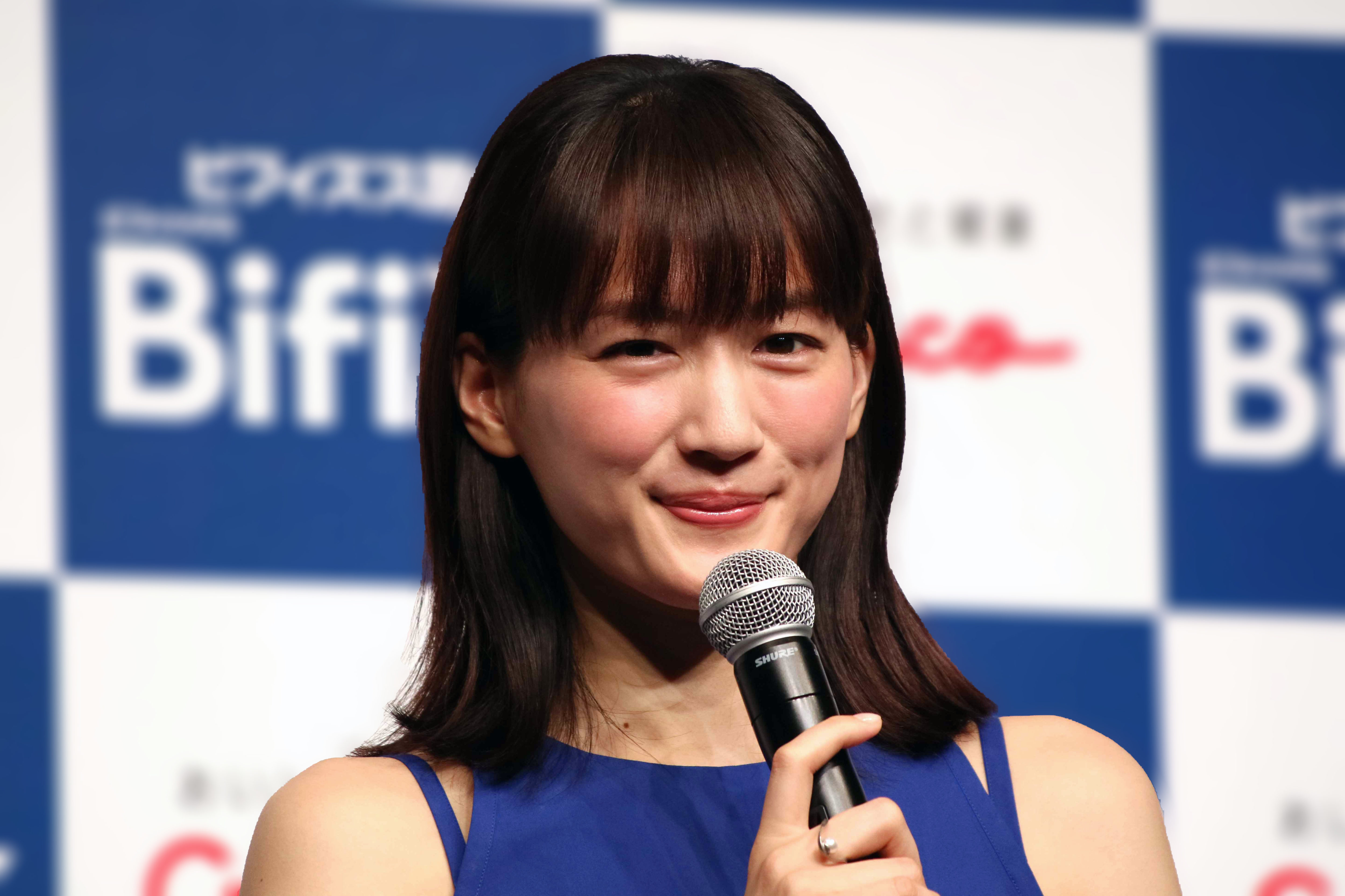 綾瀬はるか 腸内年齢は10歳下 思ったより若くてびっくり ニコニコニュース