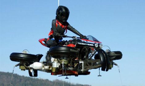 仮面ライダーもびっくり タイヤを変形させて空が飛べるジェットエンジン付き4輪バイク Lmv 496 ニコニコニュース