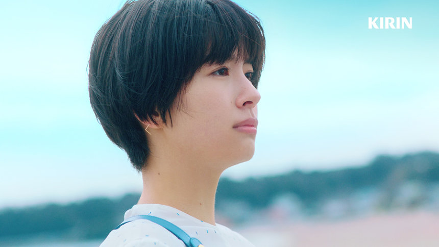 佐久間由衣出演 みやかわくんが歌うキリンレモン新cm 風を切れたら 篇 ニコニコニュース