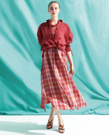 ナチュラルでやさしいカラーハーモニー リネン素材で作りだすリゾートスタイル ニコニコニュース