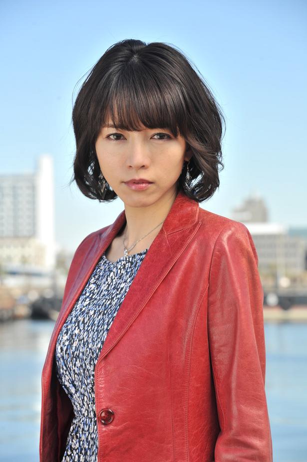 釈由美子がキレッキレの悪役を演じる 仮面ライダージオウ キバ編 懐かしのポーズもしています 笑 ニコニコニュース