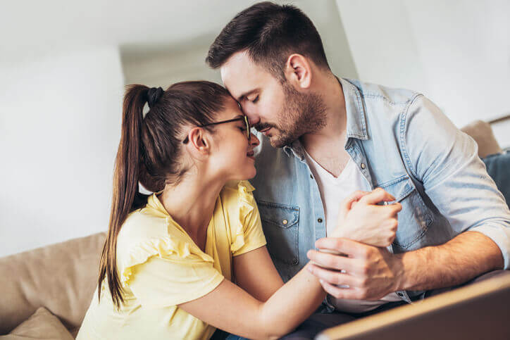 男性が 疲れているからこそ 会いたくなる彼女とは ニコニコニュース