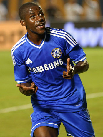 江蘇蘇寧退団の元ブラジル代表mfラミレスがパルメイラスに加入 ニコニコニュース