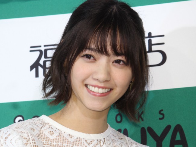 西野七瀬 ピース姿を披露するも 小指 に注目集まる ニコニコニュース