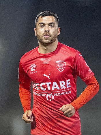 モンペリエ 昨季リーグアシスト王のニームmfサヴァニエを獲得 下部組織在籍の古巣に帰還 ニコニコニュース