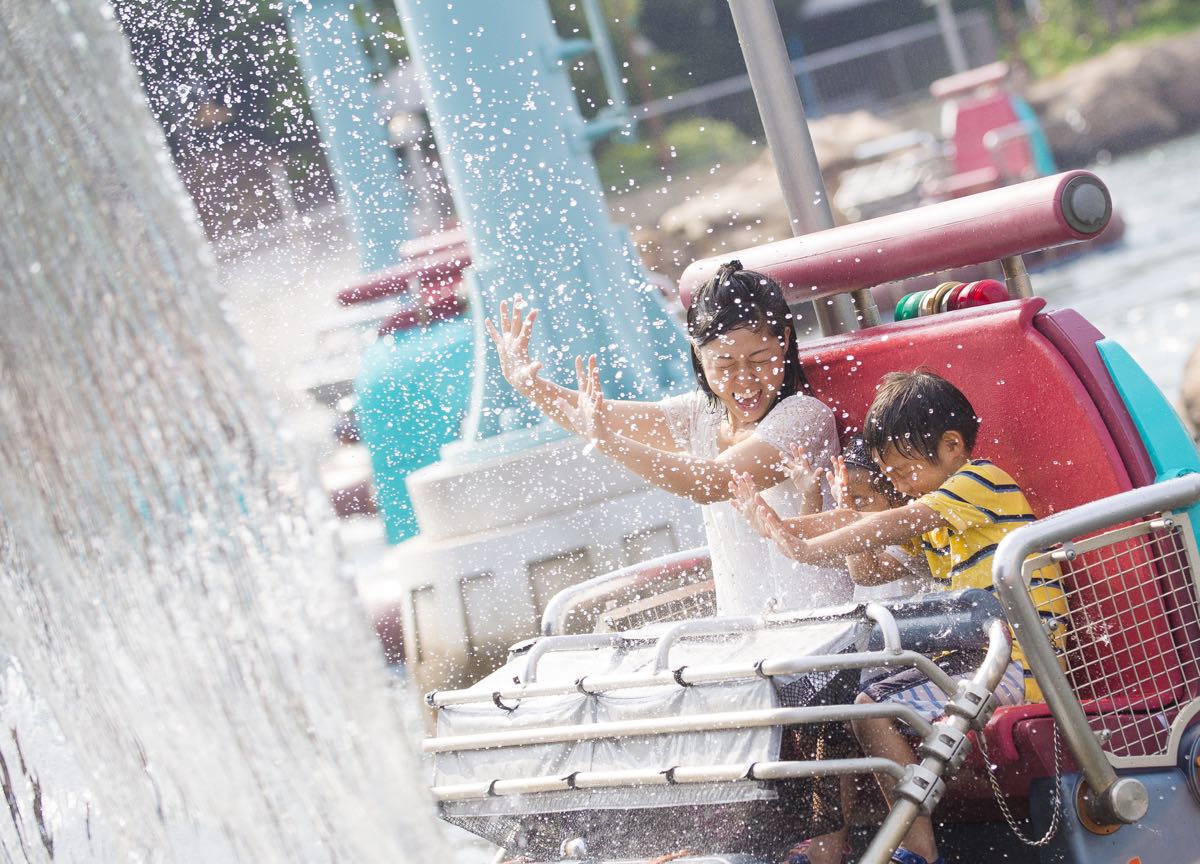 夏の期間限定 びしょ濡れバージョン 東京ディズニーシー アクアトピア ニコニコニュース