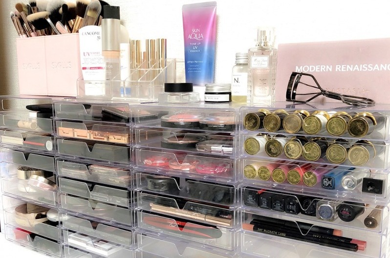 化粧水の収納 みんなどうしてる 片付けのコツや便利な収納アイテム紹介 ニコニコニュース