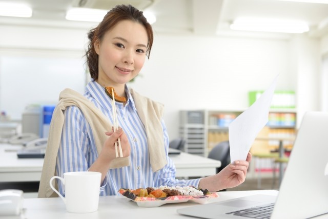 弁当が一番おいしい と思うコンビニ 圧倒的に支持された1位は ニコニコニュース