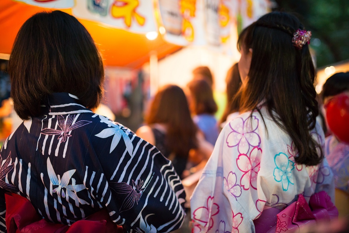 夏休みの恋愛で豹変する女子 年上女性から誘われる男子 気をつけたい夏の罠 ニコニコニュース