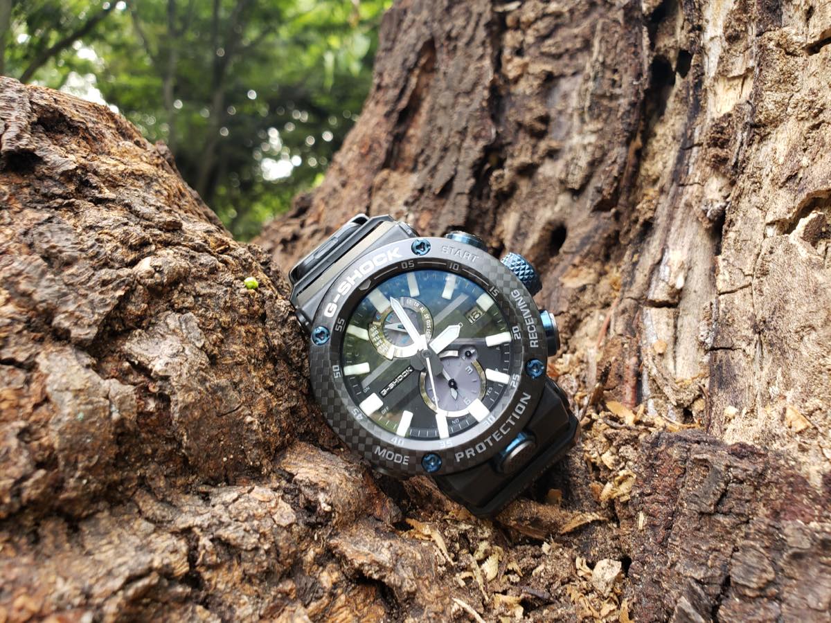 軽くてかっこよくて最高 一目惚れしたカーボン製g Shockは買って間違いなしの時計です ニコニコニュース