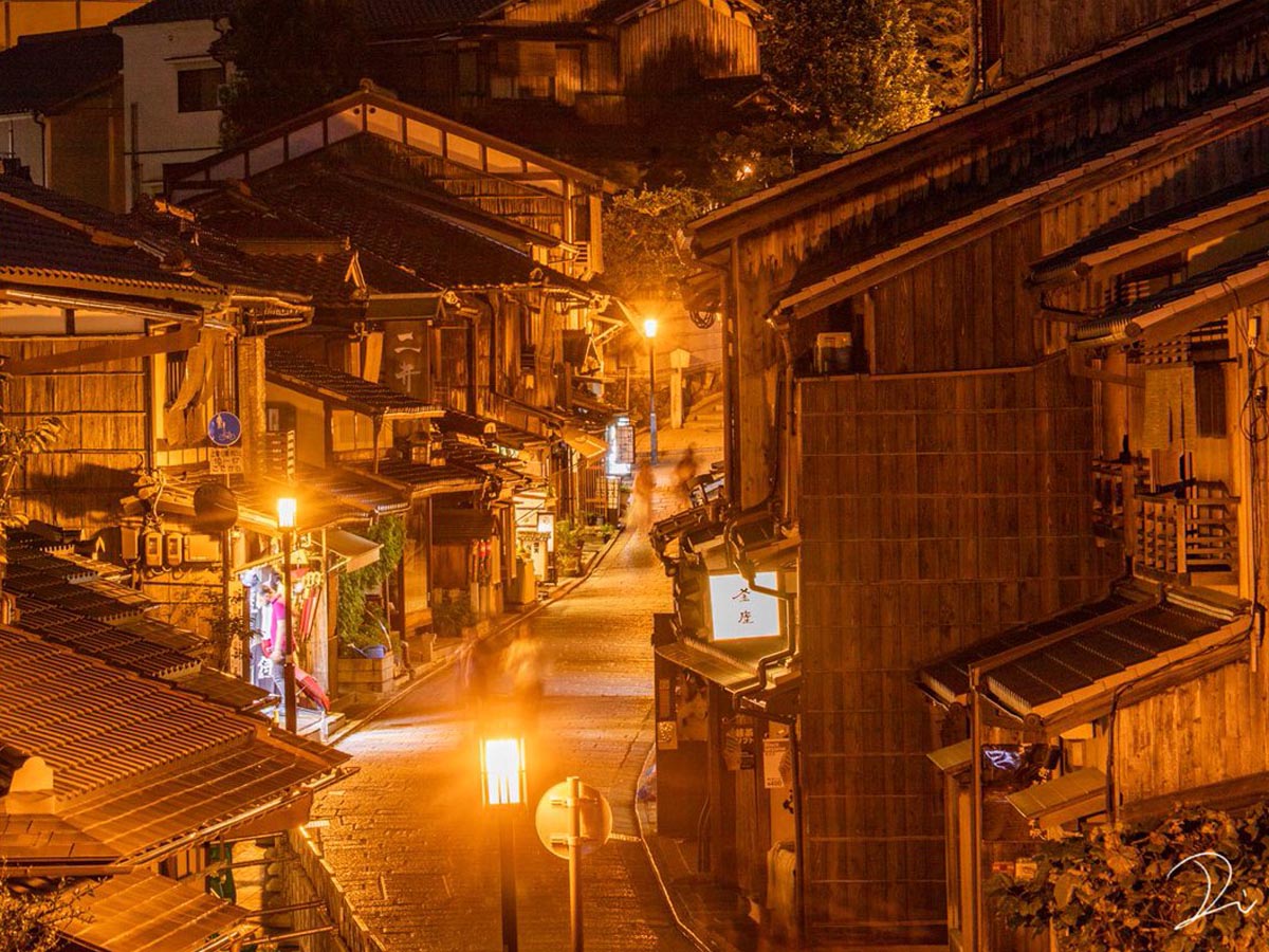 誰もいない 静かな京都の夜 幻想的な ４枚 に心を奪われる人が続出 ニコニコニュース
