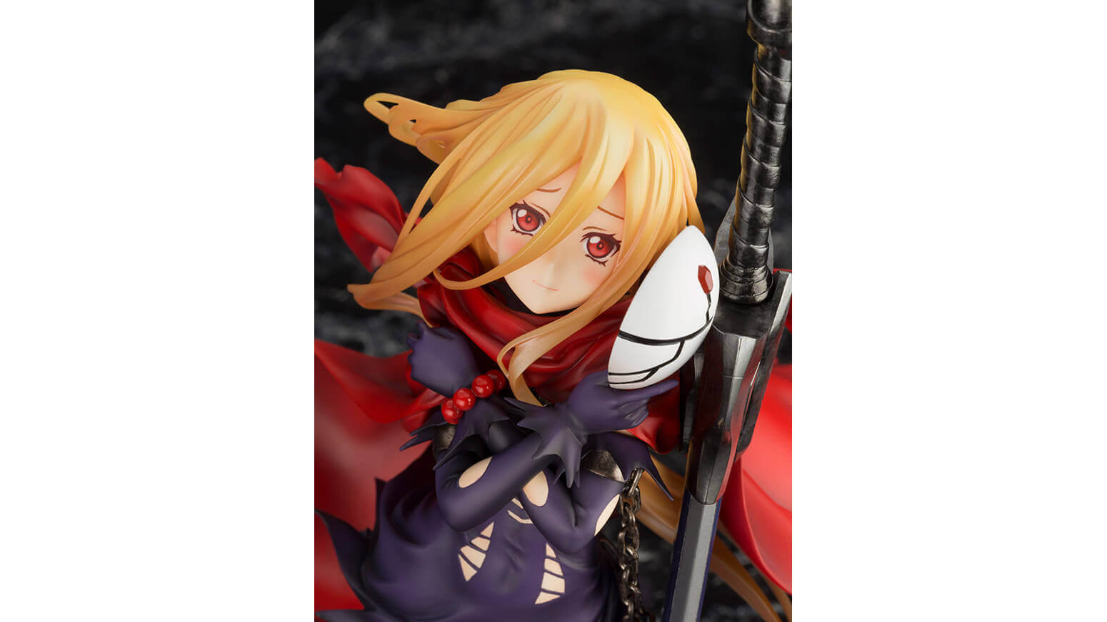 オーバーロード より イビルアイ がモモンのグレートソードに寄り添うシチュエーションで立体化 ニコニコニュース