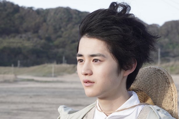 名前の由来も広瀬すず エキストラからスクリーンに躍りでた鈴鹿央士に熱視線 ニコニコニュース
