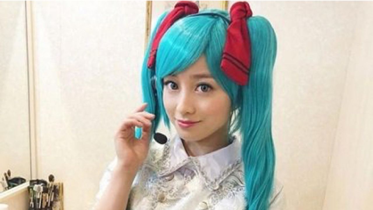 可愛いすぎる 橋本環奈さんが 初音ミク風 のコスプレでダンスを披露 キレキレダンスにも称賛の声 ニコニコニュース