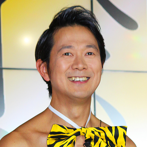 アキラ100 の妻にビックリ 日本に約10人の超エキスパートな人だった ニコニコニュース