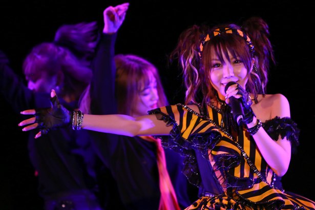 田中れいな 新曲披露にjuice曲 The 美学 抱いてよ も投下の神セトリ ライブリポート ニコニコニュース