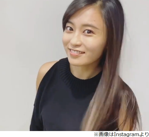 小島瑠璃子 とんでもない サラッサラ ヘアに大絶賛 ニコニコニュース