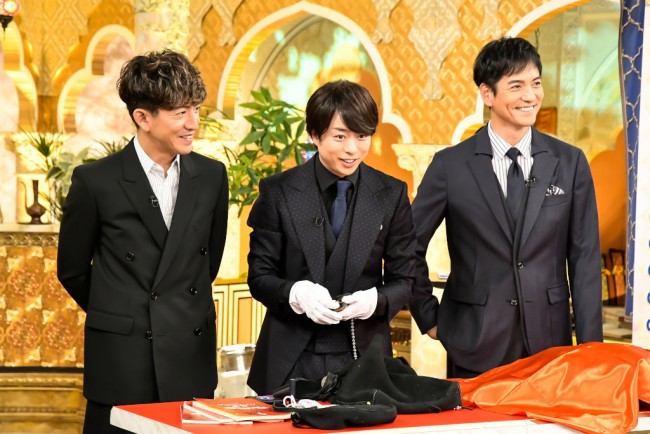 木村拓哉 櫻井翔 今夜バラエティ初共演 緊張しながらカバンの中身を徹底調査 ニコニコニュース