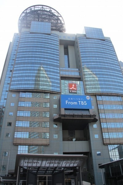 改憲をしろということ の声も サンモニ 青木氏と谷口氏 共に天皇制を批判し物議 ニコニコニュース