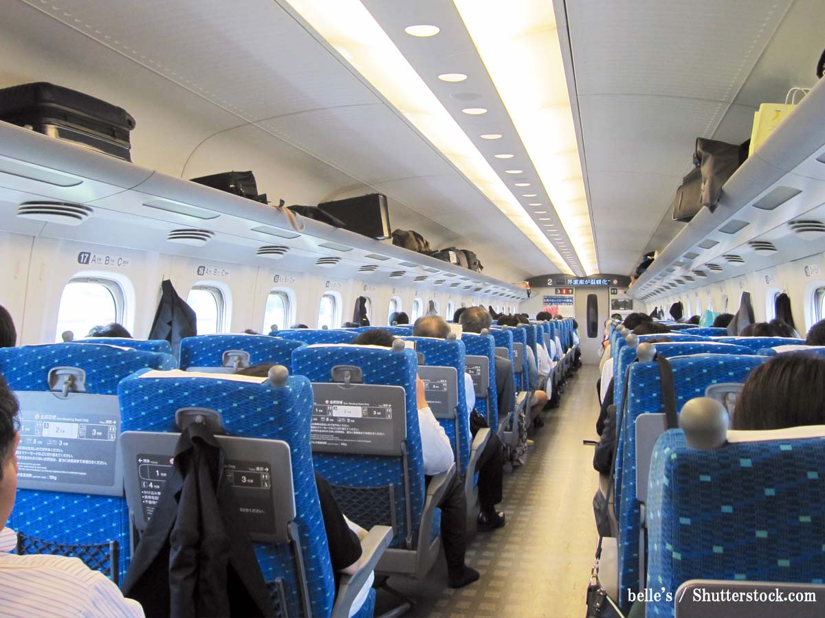 新幹線の 英語アナウンス 本人が母と乗車した結果 最高の反応に１８万いいね ニコニコニュース