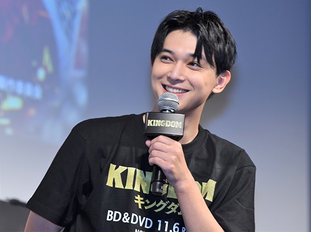 吉沢亮が キングダム イベントにサプライズ登場 ファン大興奮で吉沢亮 ガン見タイム も ニコニコニュース