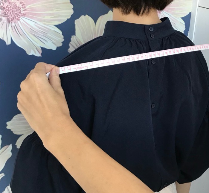 肩幅の正確な測り方を伝授 覚えておけば洋服選びもコーデも失敗なし ニコニコニュース