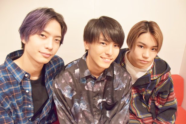 山田3兄弟 高野洸と秋嶋隆斗が好きな焼き肉は 松田昇大はホルモン担当 舞台 ヒプノシスマイク Divisio ニコニコニュース