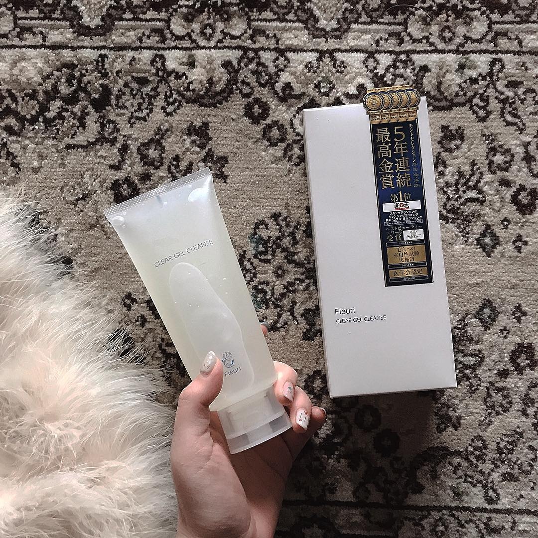 毛穴クレンジングで毛穴レス美人に 口コミで人気のおすすめアイテムを紹介 ニコニコニュース