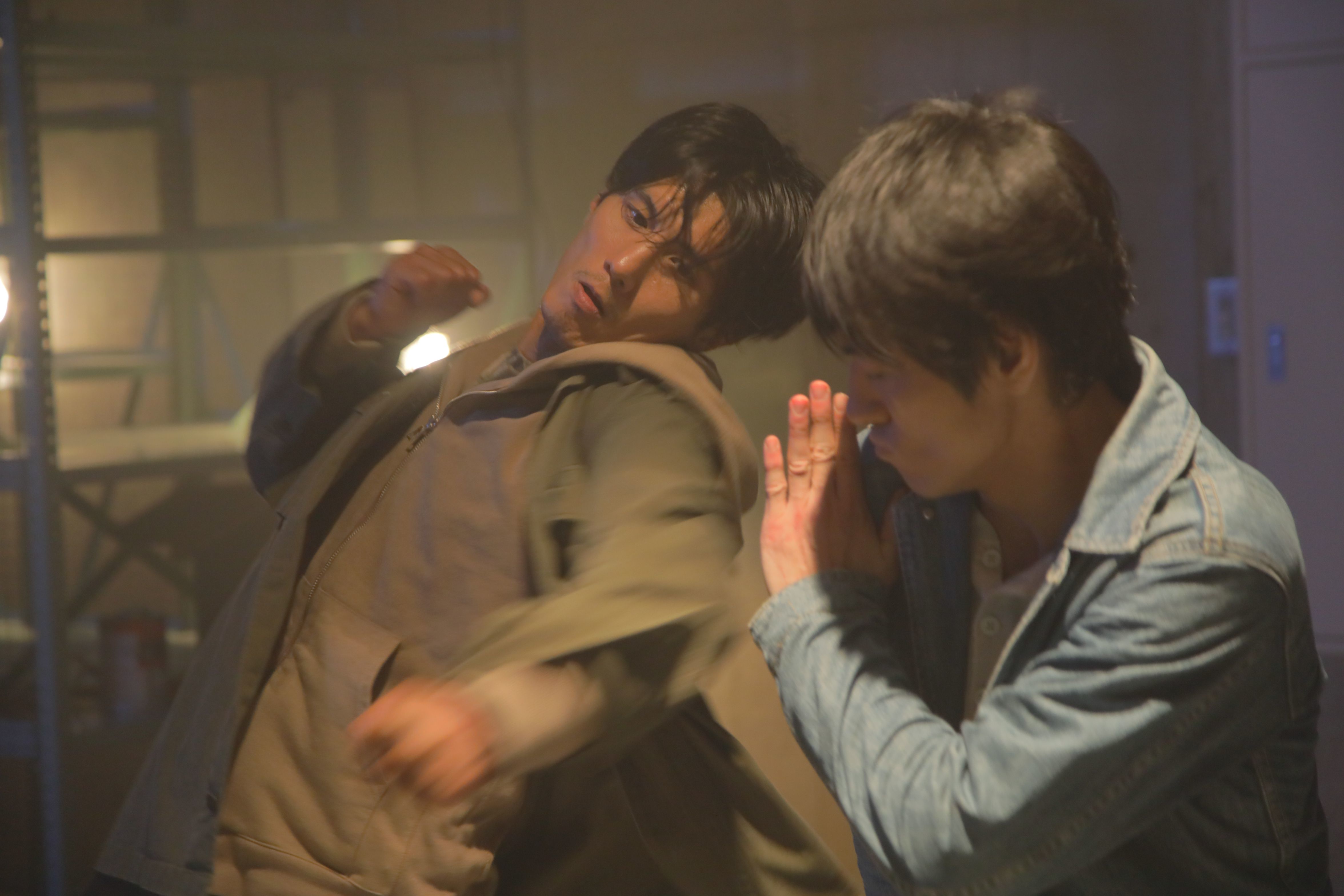 押井守監督 ザ レイド ギャレス エヴァンス監督 坂口拓らが賞賛 映画 Hydra 10秒間のアクション クリップ ニコニコニュース