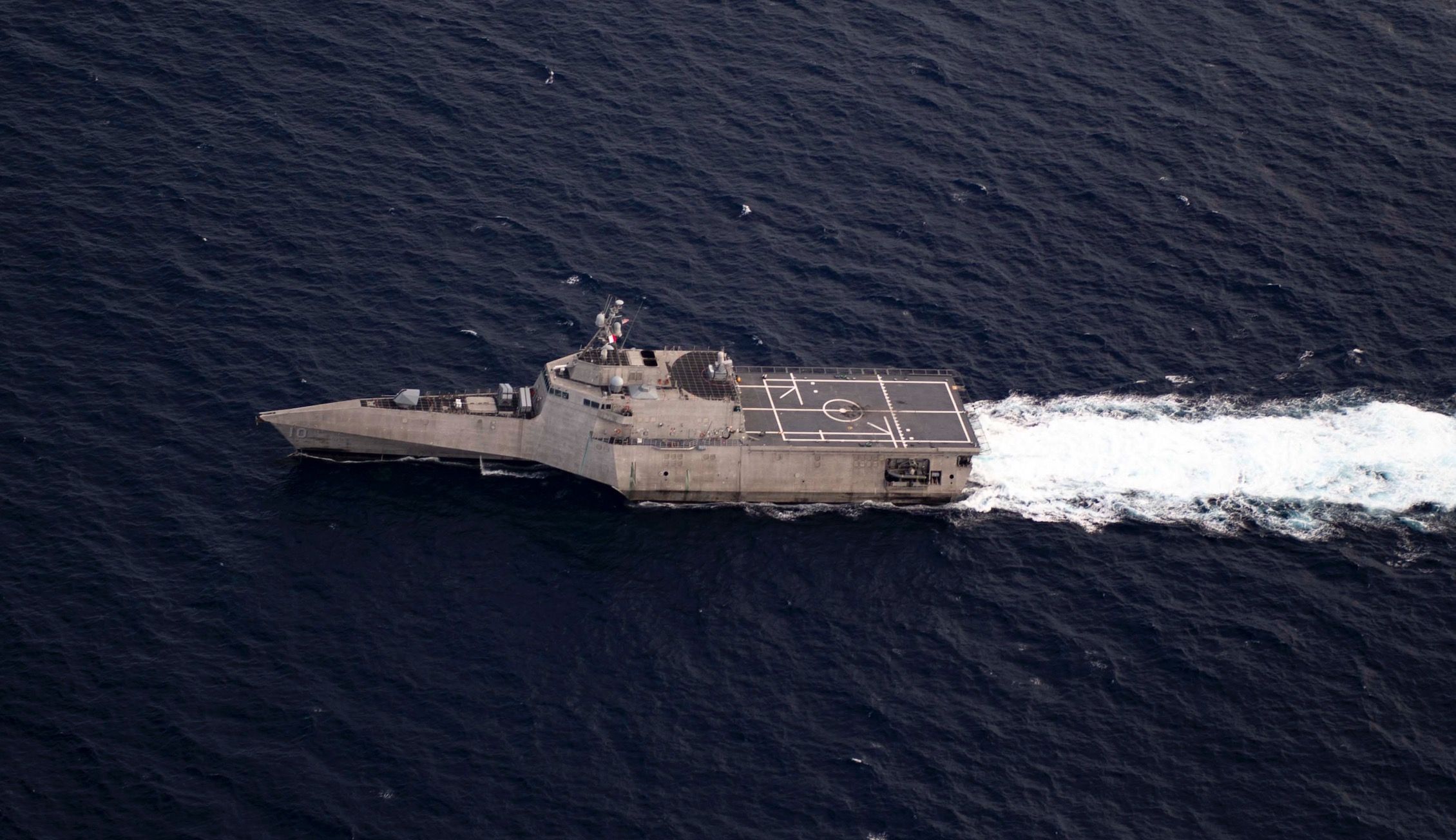 Amazon.co.jp: 洋書◇アメリカ海軍の写真集 本 米軍 空母 軍艦