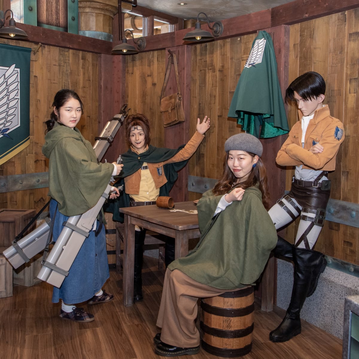 進撃の巨人 リヴァイ エルヴィン USJ限定 クロノイド 写真まとめ