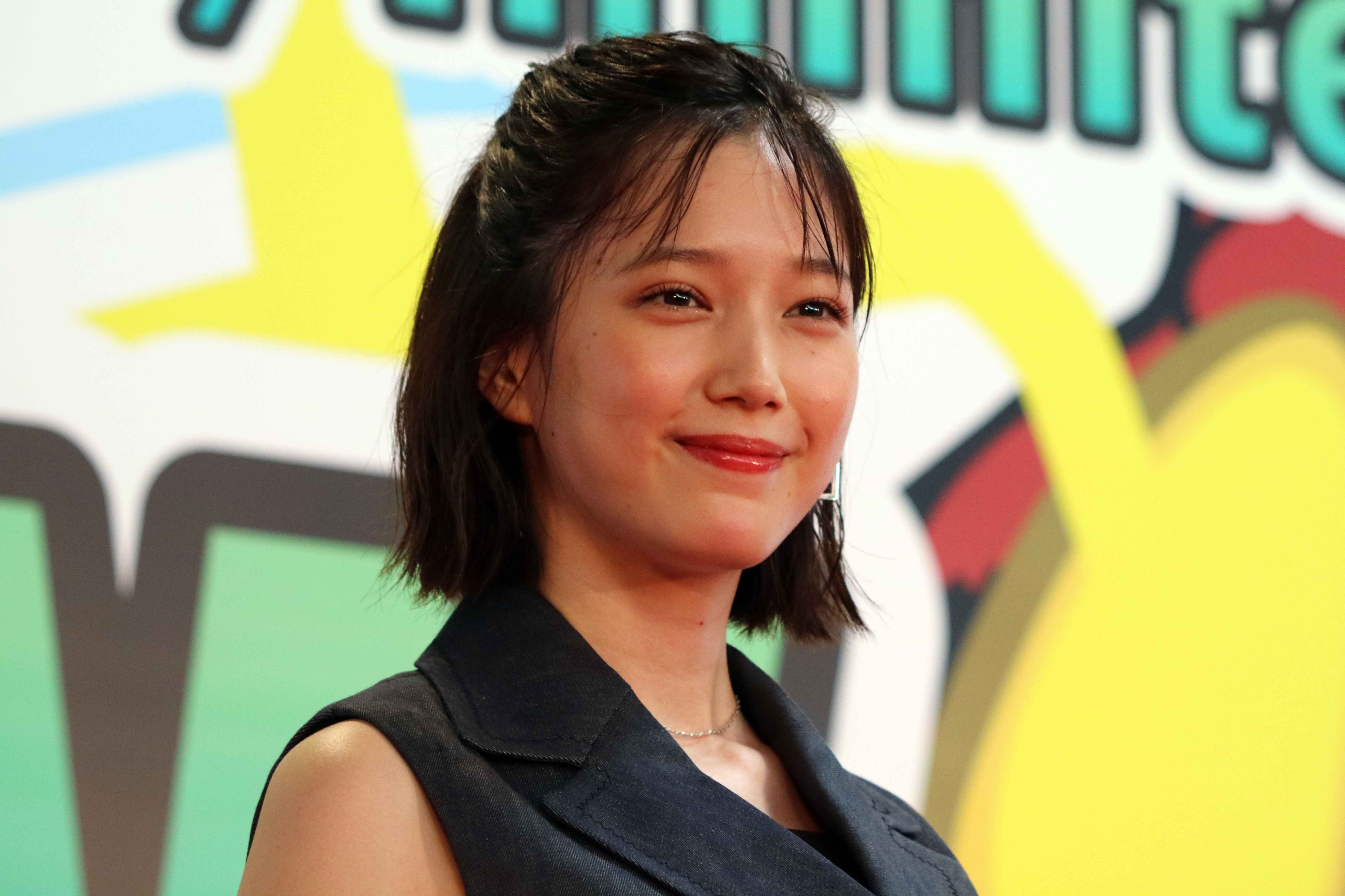 本田翼 絵文字になれそうな満面の笑みに絶賛 天使超えた ニコニコニュース