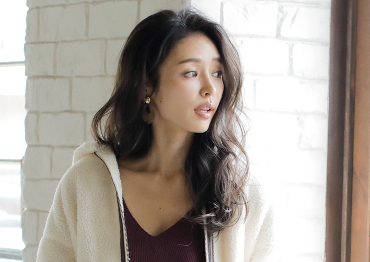 毎日コーデ Guのボアジャケットで高見え ニットワンピとプチプラ休日コーデ ニコニコニュース