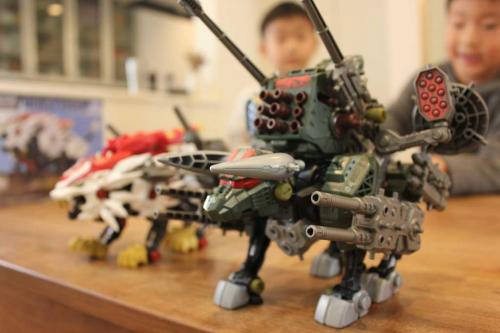 第3次ブーム到来 Zoids ゾイド を親子で組み立て 改造 楽しみながら絆を深めてコンテストに応募 ニコニコニュース