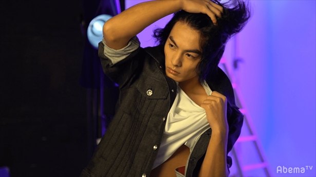 月とオオカミちゃんには騙されない 男性メンバー5人の恋愛観チェック 90 騙される 不安もらすメンバーも ニコニコニュース