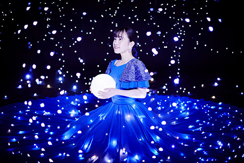 鈴木みのり 4thシングル 夜空 のmusic Videoが解禁 Tvアニメ 恋する小惑星 エンディングテーマ曲 ニコニコニュース